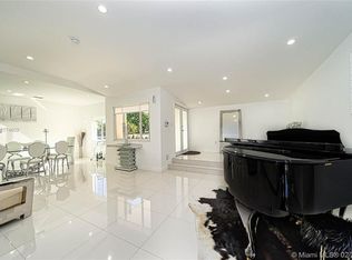 7777 SW 74th St, Miami, FL 33143