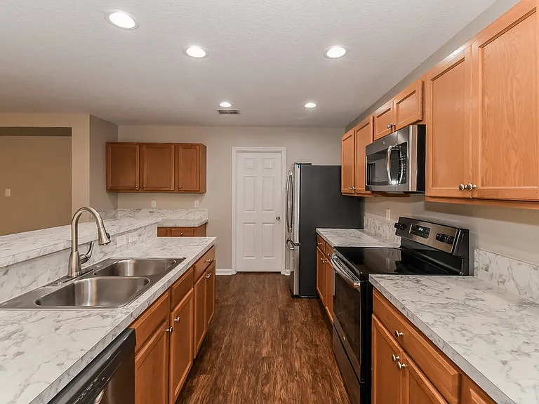 3859 Marsh Bluff Dr — Photo 6