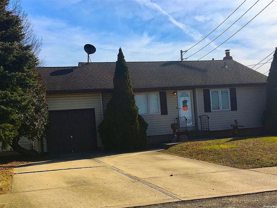 1st image of 1 Gail Dr
