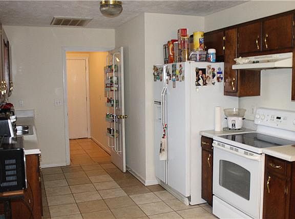 3rd image of 7534 Lone Eagle Dr