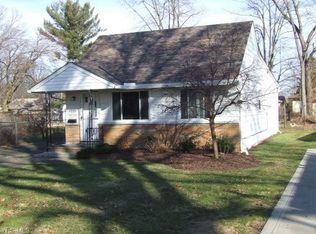 4739 Silverdale Rd, North Olmsted, OH