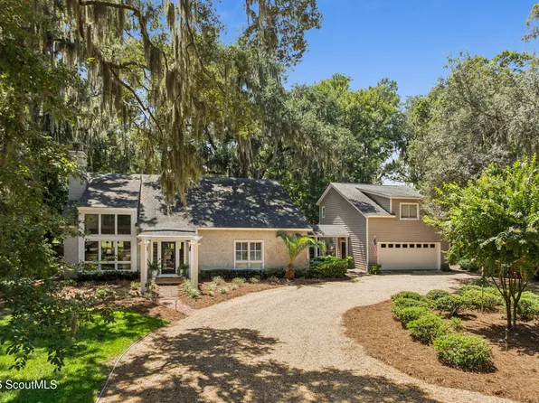 116 Palm Dr, Saint Simons Island, GA 31522