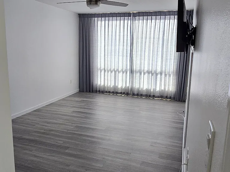 333 Orange Ave #15 — Photo 17