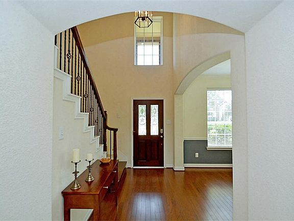 3rd image of 12607 Blossom Walk Ct