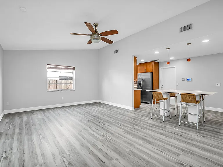 23073 SW 56th Ave — Photo 6