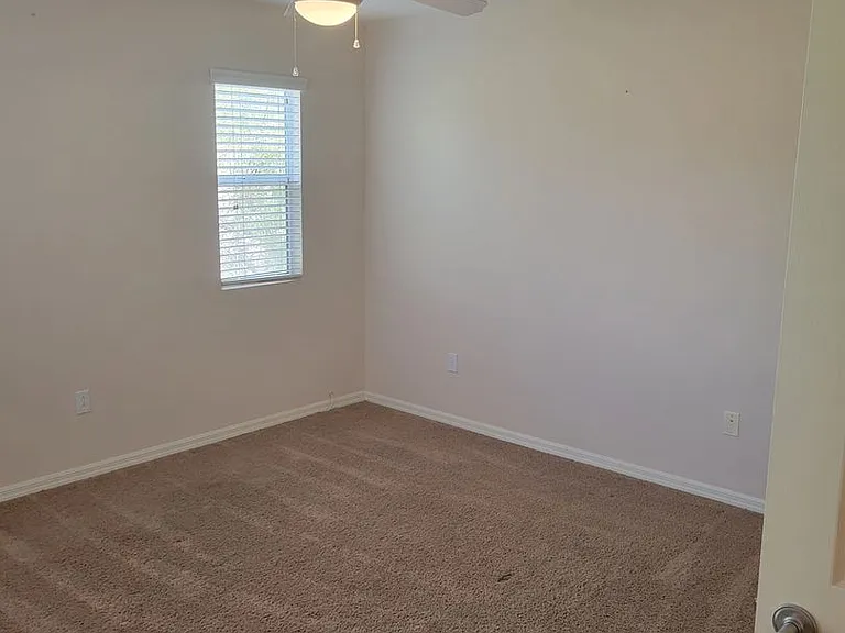 11424 Valentino Ln — Photo 18