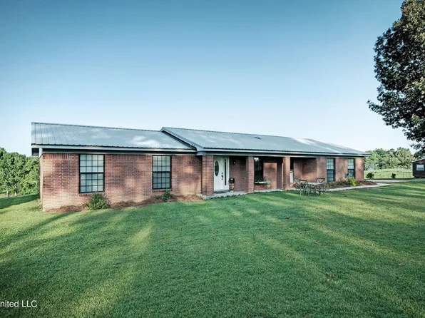 940 Cooper Rd, Magee, MS 39111