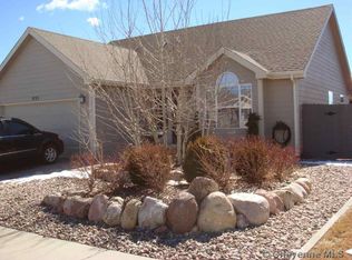 935 Ballad Ln, Cheyenne, WY 82007