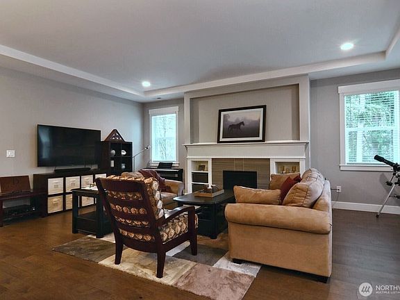 5th image of 2527 87th Street Ct NW