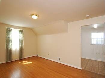 4th image of 4428 Homer Ave