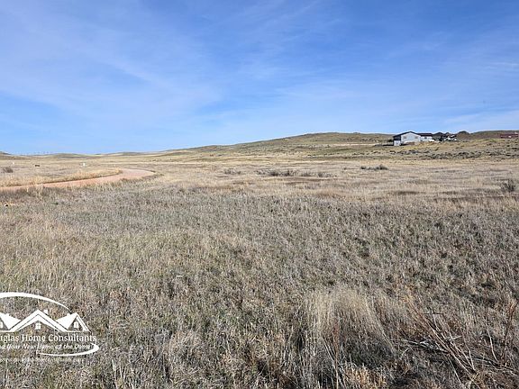 4th image of 26 Sage Meadow Rd