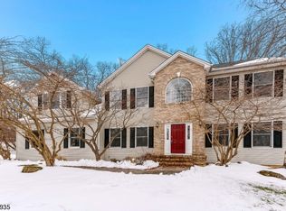 21 Ridge Ln, Hackettstown, NJ 07840