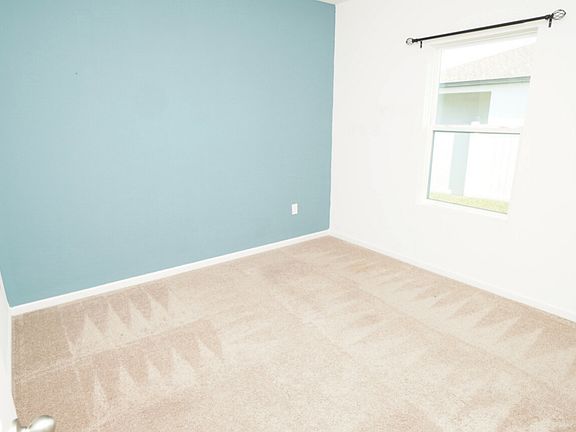 4th image of 16119 Florets Dr