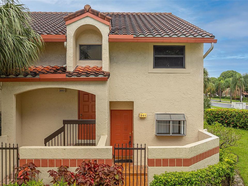 1st image of 301 Congressional Way #301