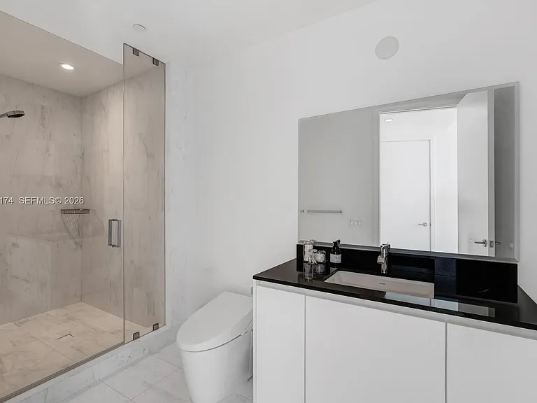 18555 Collins Ave #5105 — Photo 22