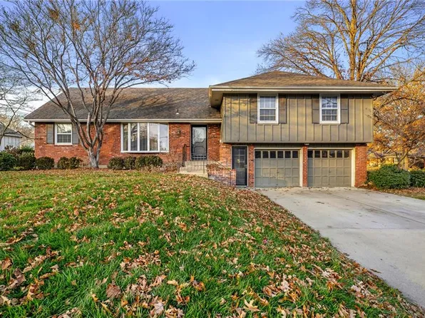 7500 W 98th St, Overland Park, KS 66212