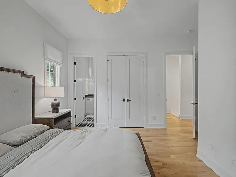 1109 Bate Ave #2 — Photo 19