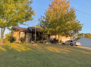 15722 Elizabeth Dr, Lawrenceburg, IN 47025