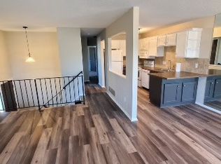 7503 Zinnia Way N, Maple Grove, MN 55311