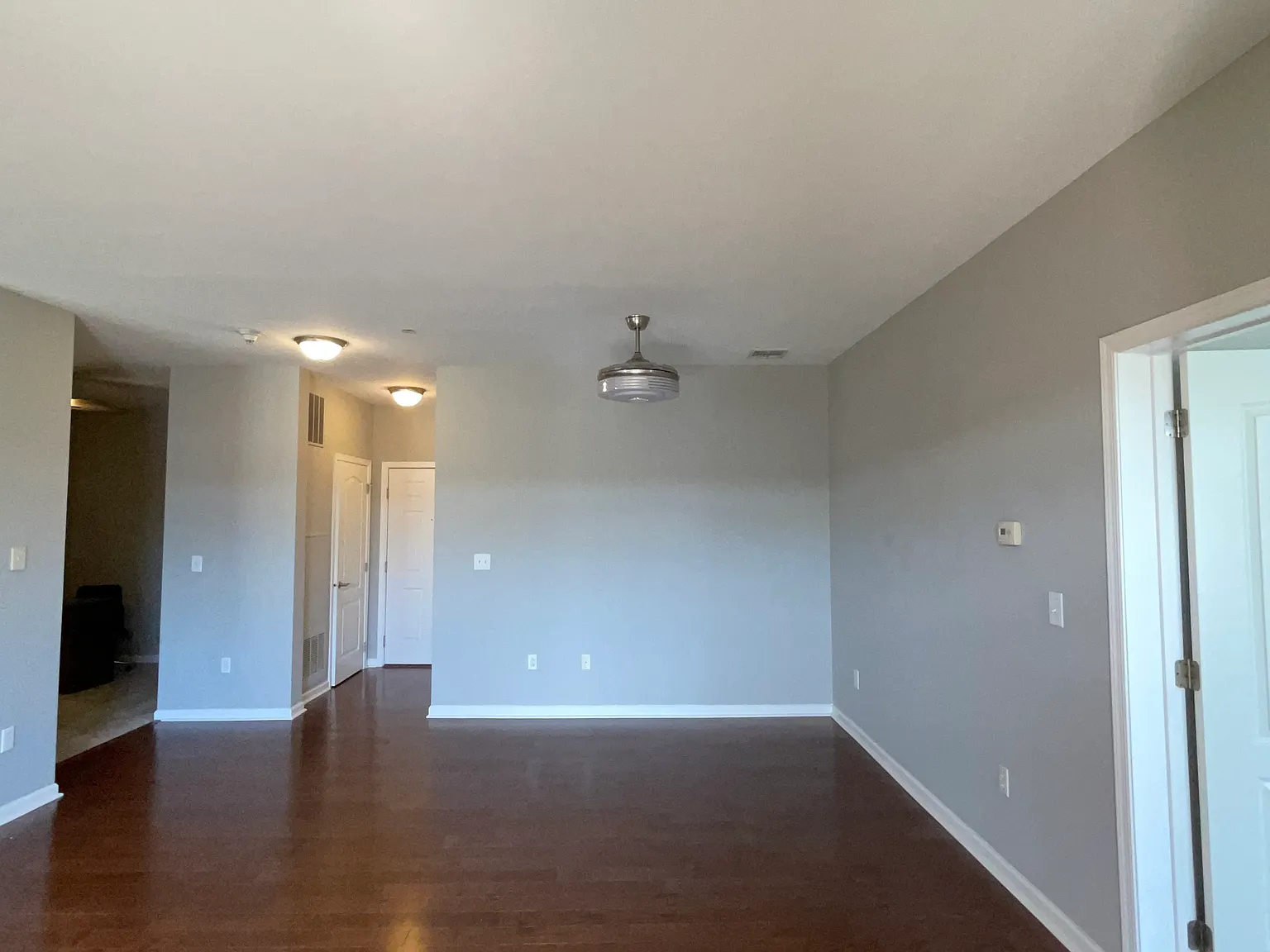 1 bed, 1.5 bath, 1236 sqft, $2,600 — Photo 4