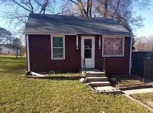 3037 Marshall St, Rockford, IL 61109