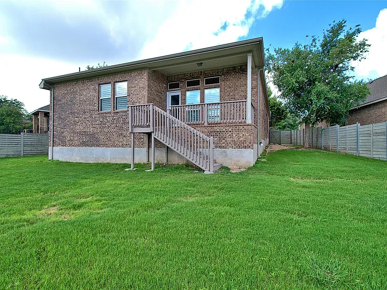 413 Granite Rock Ln — Photo 31