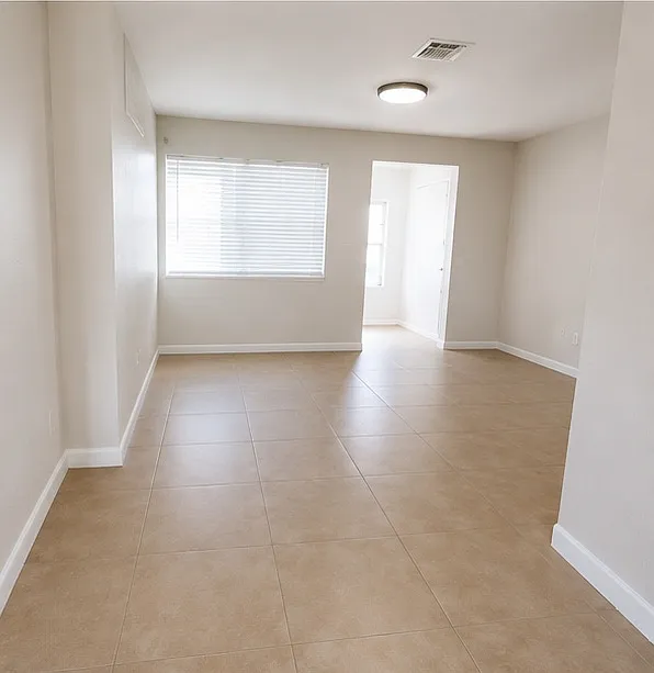 2 bed, 1000 sqft, $1,900 — Photo 4