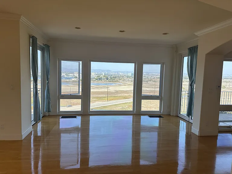 8120 Billowvista Dr — Photo 6