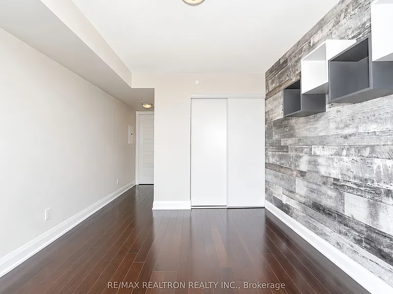 1 Uptown Dr #1207 — Photo 20