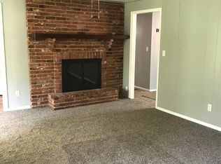 2840 E Monroe Cir, Springfield, MO 65802