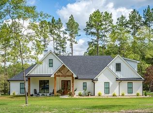 506 Surrey Ln, Lufkin, TX 75901
