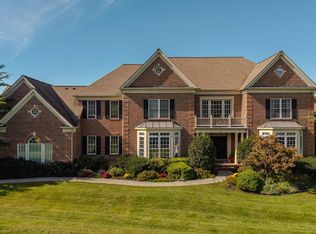 104 Meadowview Dr, Doylestown, PA 18902