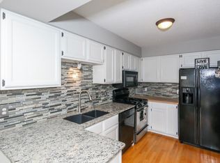 2888 Castleford Ct, Woodbury, MN 55125