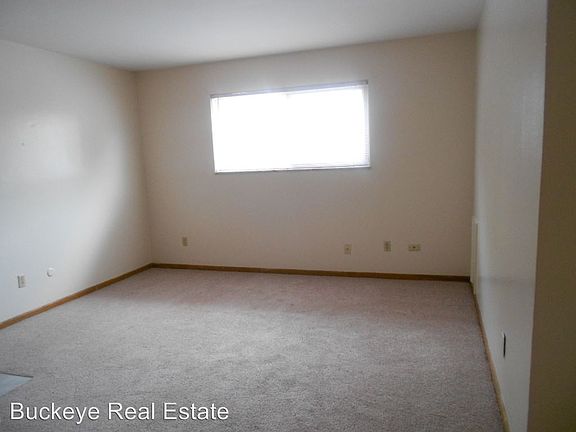 5th image of 190 E 13th Ave APT E