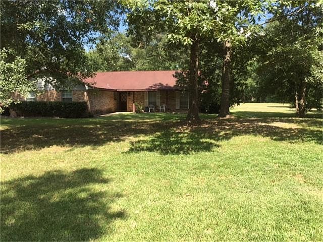 1st image of 20285 Lakeside Dr