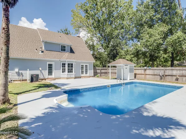 18059 Commission Rd, Long Beach, MS 39560