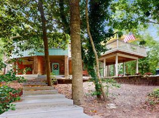 114 White Ash Dr, Pine Knoll Shores, NC 28512