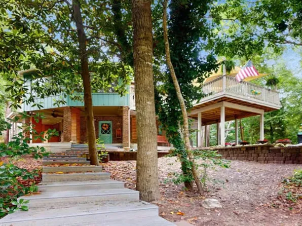 114 White Ash Drive, Pine Knoll Shores, NC 28512