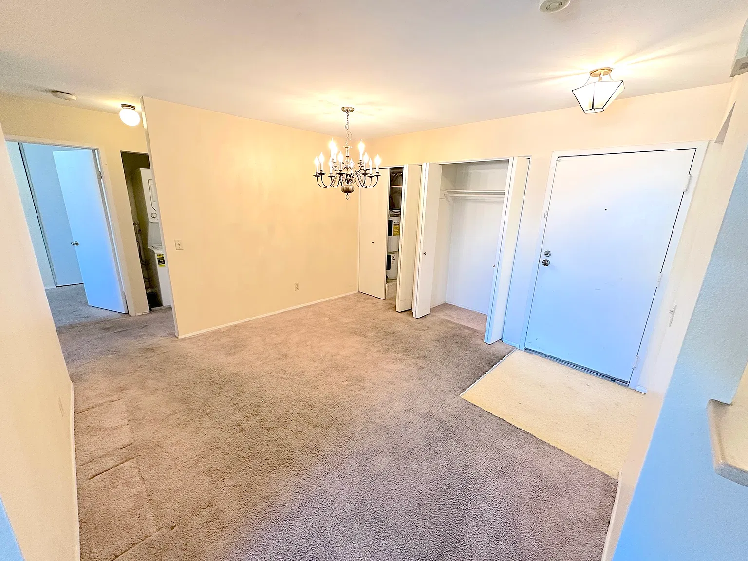 2 bed, 1044 sqft, $2,895 — Photo 3