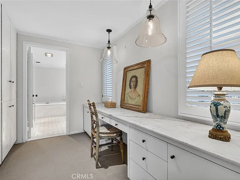 501 Morning Star Ln — Photo 30