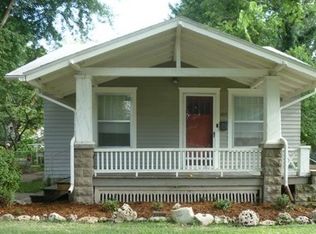 1415 E 8th Ave, Winfield, KS 67156
