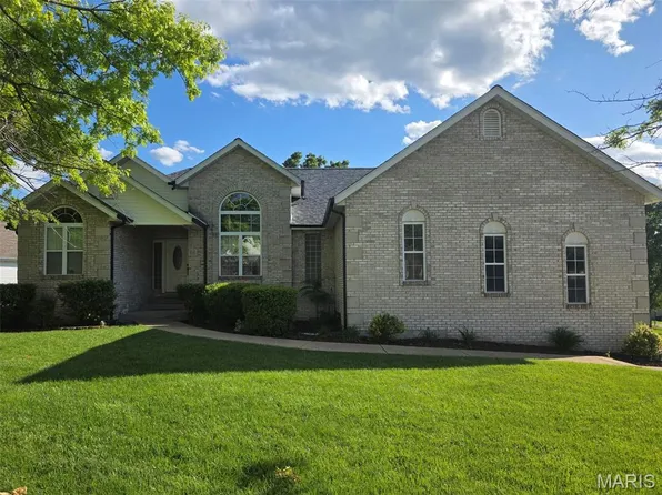 18 Ashford Pl, Festus, MO 63028