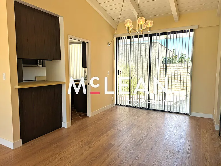 837 Calle De Pinos — Photo 5