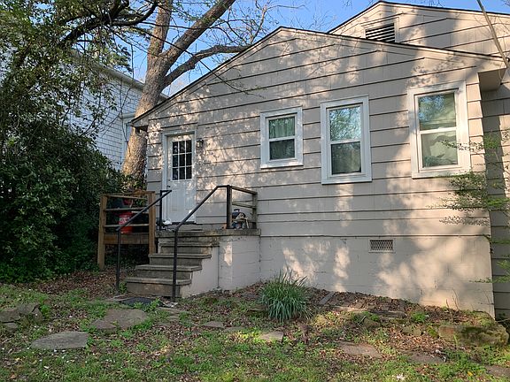 House back with deck and stairs