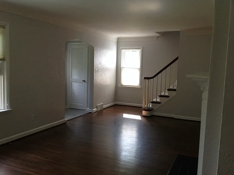 3609 Indian Rd — Photo 10