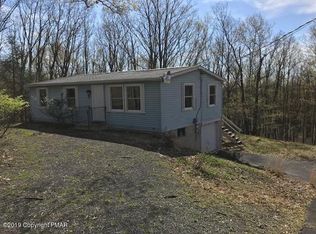 1375 Grand Mesa Dr, Effort, PA 18330