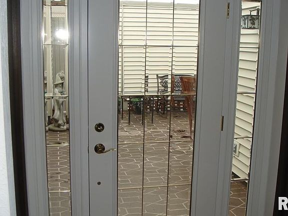 5th image of 6809 N Frostwood Pkwy #46