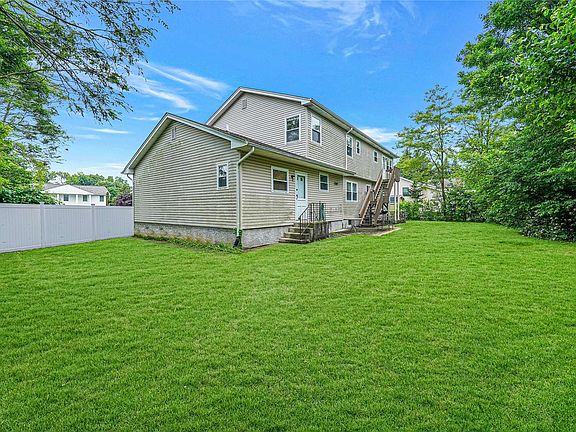 4th image of 78 Tulipwood Dr