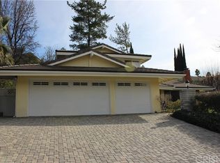 27306 Country Glen Rd, Agoura Hills, CA