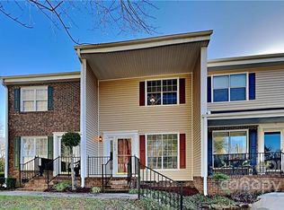 1949 Lancer Ct, Gastonia, NC 28054